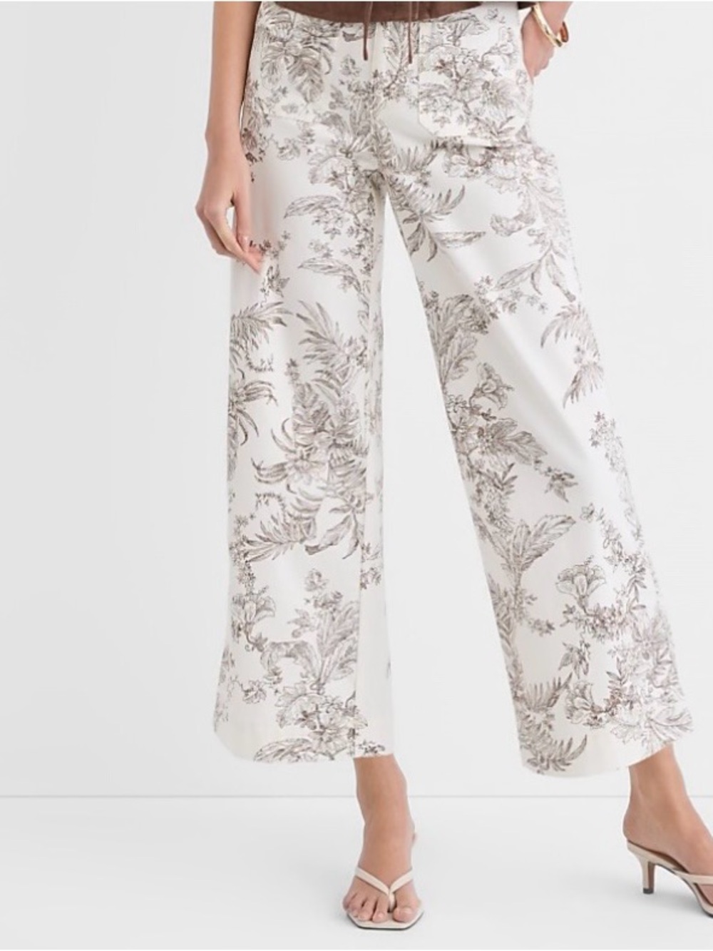 LOFT Wide-Leg Floral Print Pants in Ivory and Taupe Floral Toile